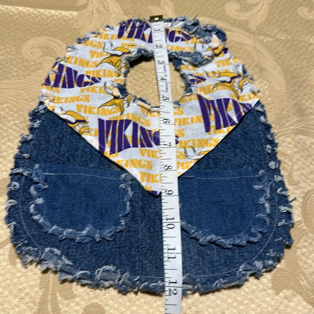 Minnesota Vikings denim bib